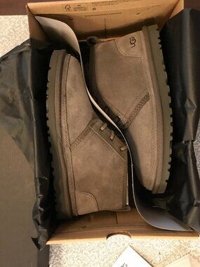 🎁 Giftable - NWT UGG Men's 8/Women’s 9.5/10 Neumel Suede Boots – Charcoal Grey💥